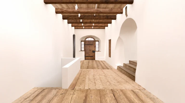 Photo of of a gallery interior